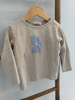 Hejlenki Neutral Cream 'PLAY' Appliqué Long Sleeve Kids Top